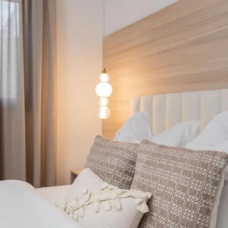 Vivi Homes - La Brisa
