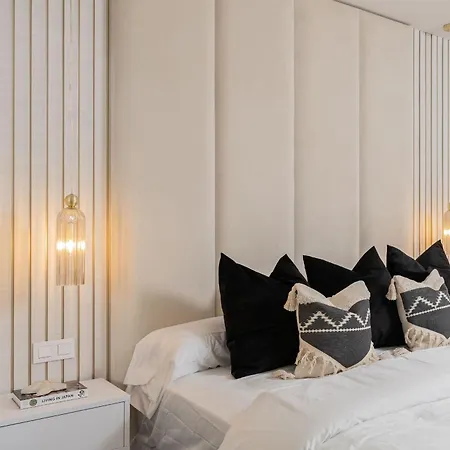 Vivi Homes - La Brisa Apartamento