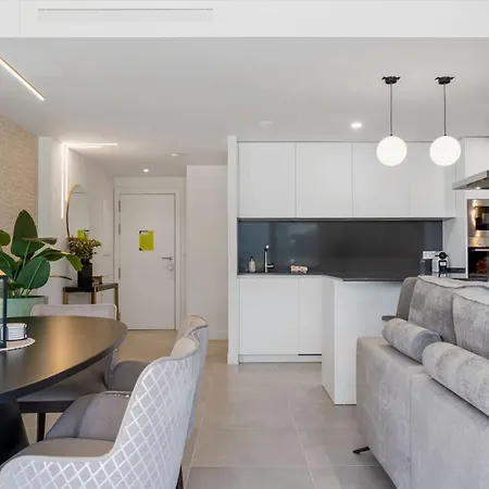 Vivi Homes - La Brisa
